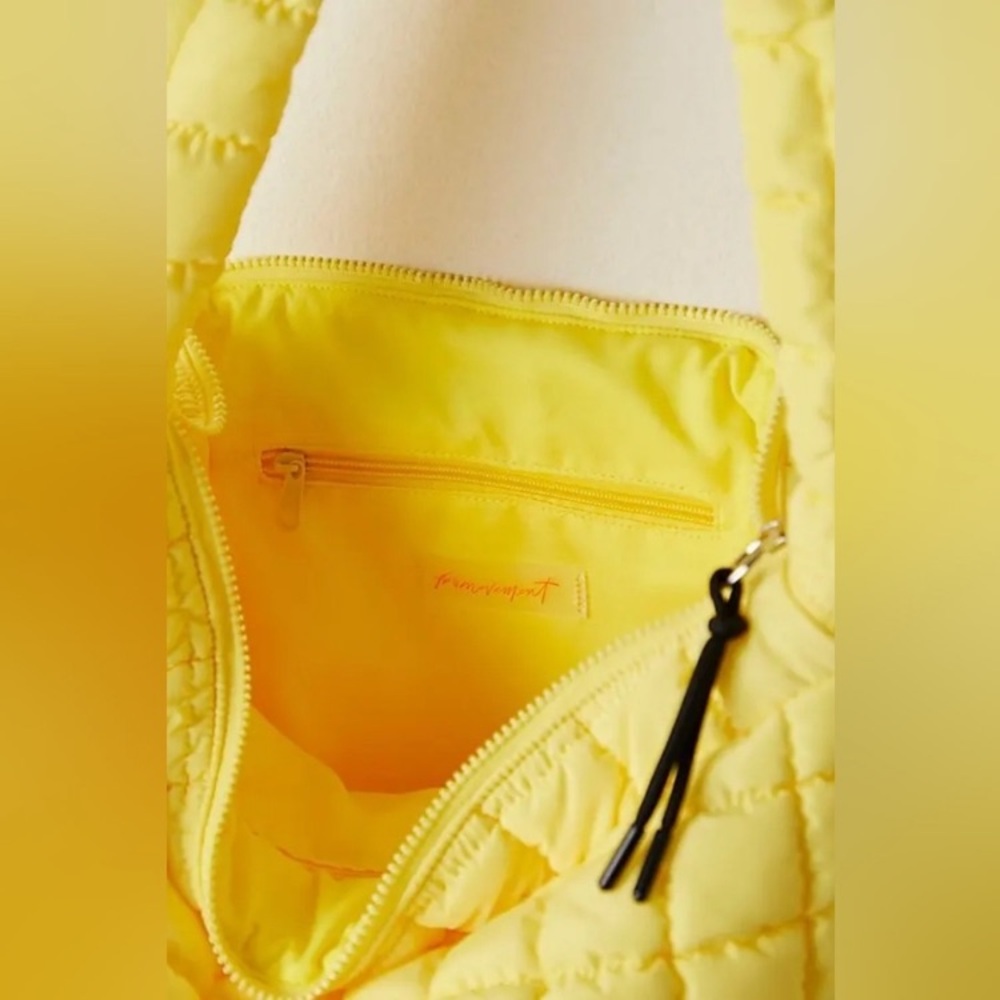 Free People Movement Quilted Carryall Bag NWT Sour Citrus - Picture 5 of 8